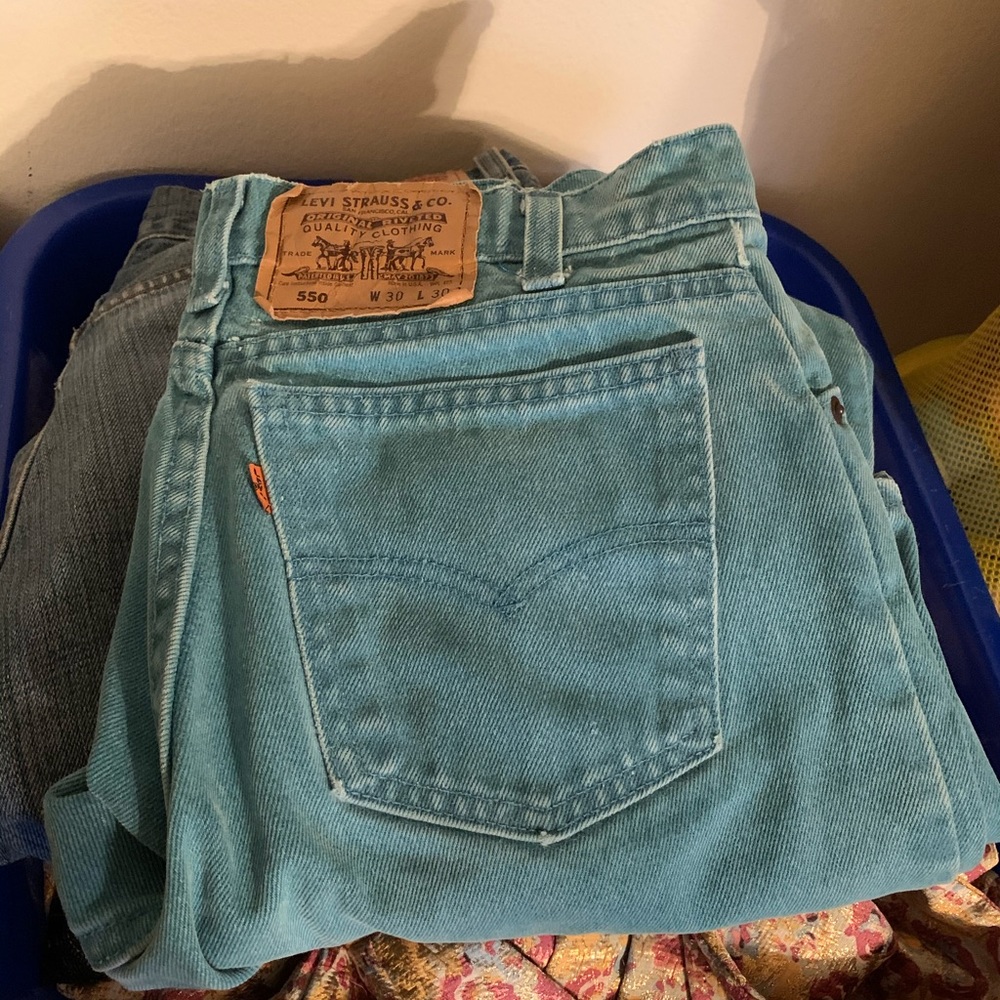 Vintage orange label Levi’s jeans - Picture 2 of 3